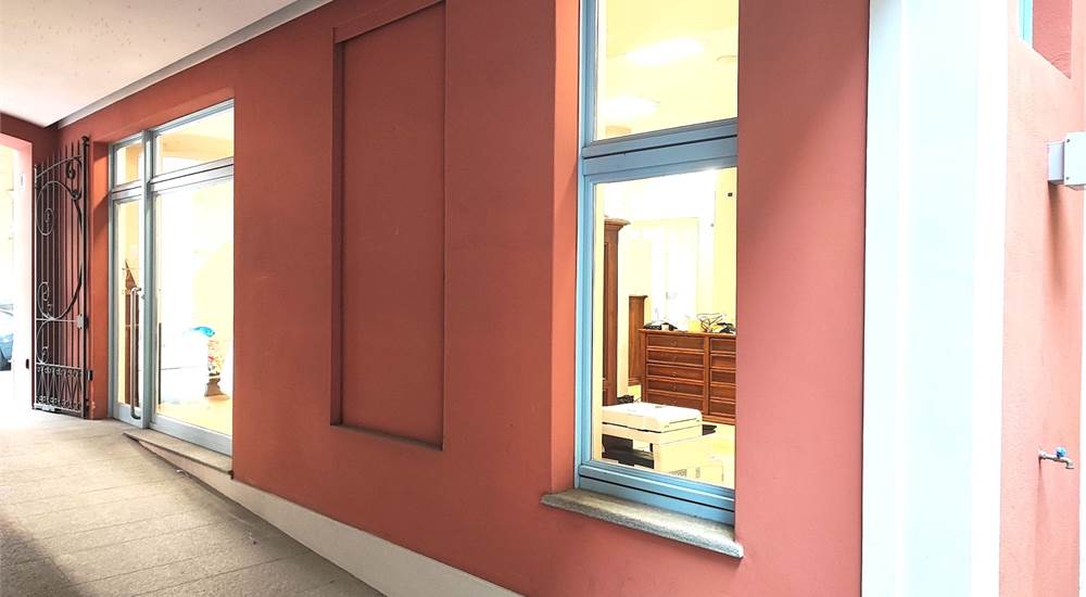 vetrina interno galleria